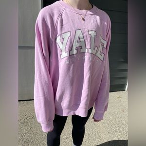 Yale crewneck